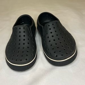 Native Shoes Kids Miles slip-on sneaker in Jiffy Black/Shell White trim C7